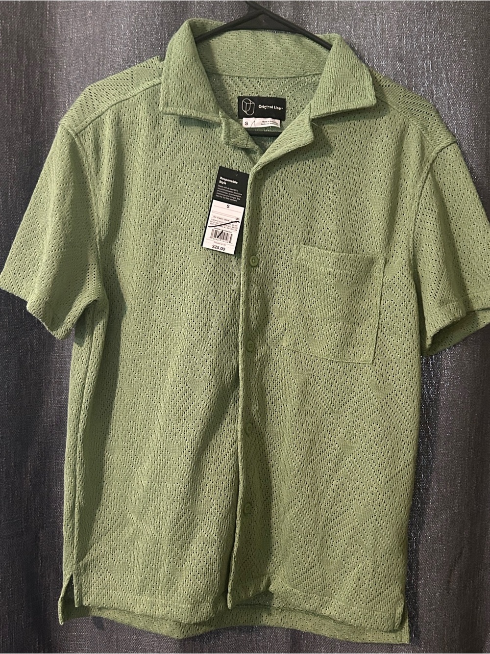 Target Light Green Short-Sleeve Button Down Camp Shirt